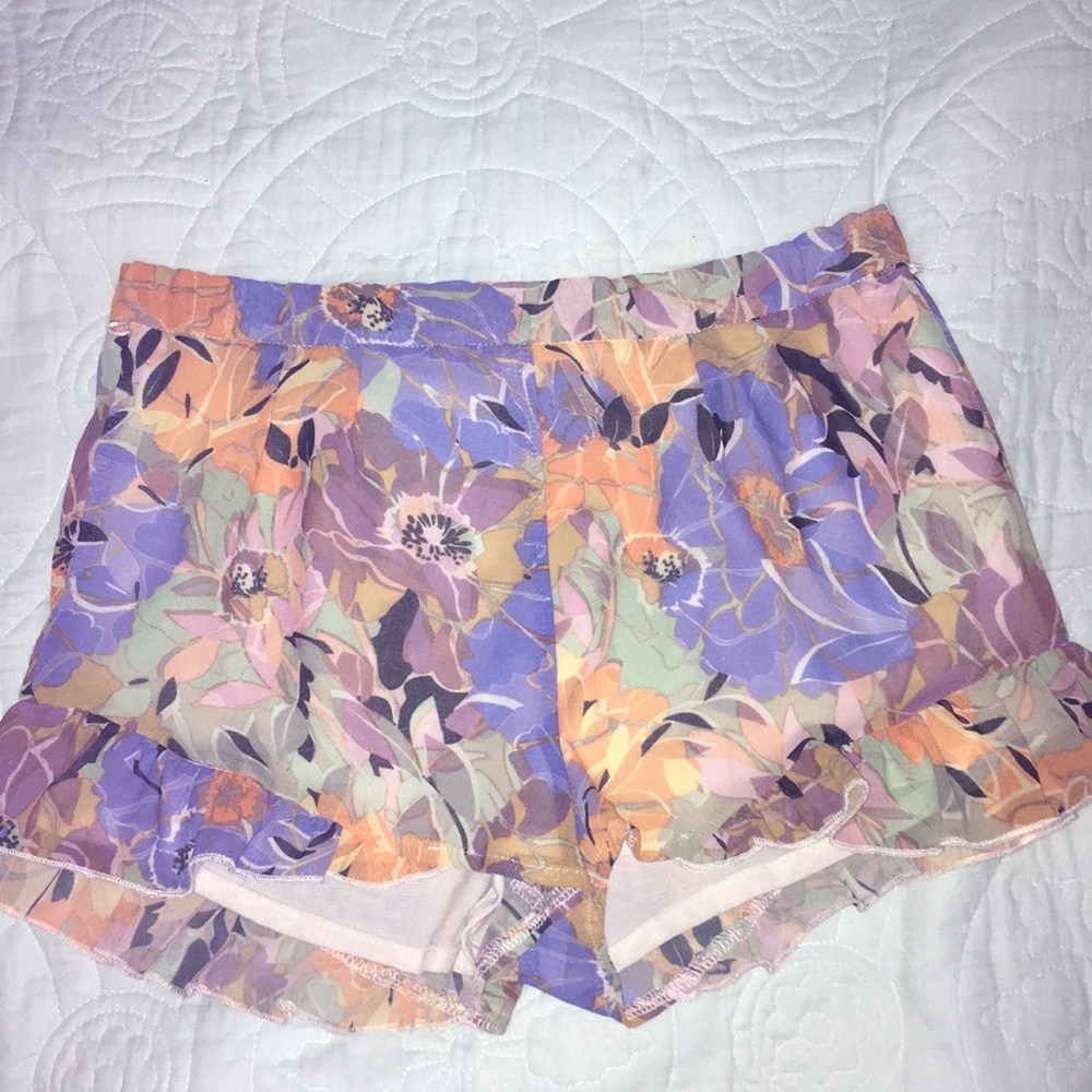 Super comfy Marciano kid shorts size 10